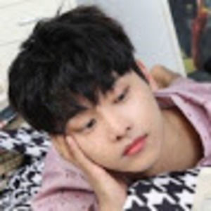 Meet your Posher, Nina